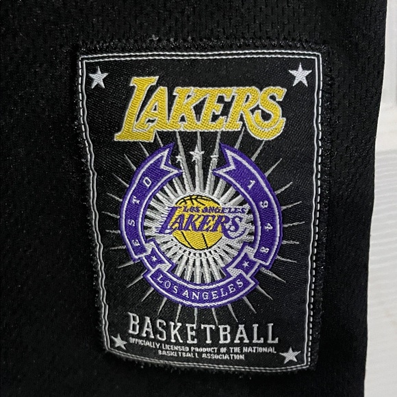 NBA Black and Yellow Los Angeles Lakers LeBron James Basketball Tank Top. Size S - Picture 4 of 7